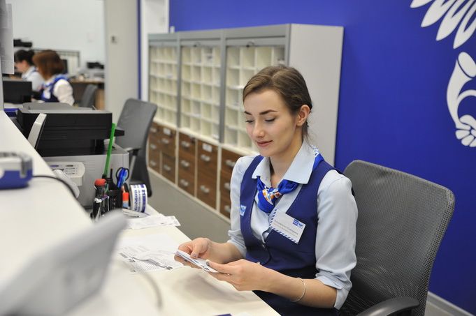 Почтовые отделения Красноярского края изменят график работы в связи с Днем России.