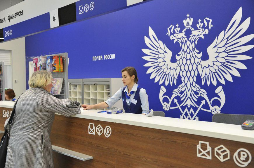 Более 13 000 жителей Красноярского края получают выплаты по больничному по почте.