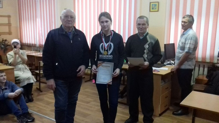 10 декабря в БСШ №1 прошел районный шахматный турнир - &quot;турнир сильнейших&quot; среди школ Богучанского района.